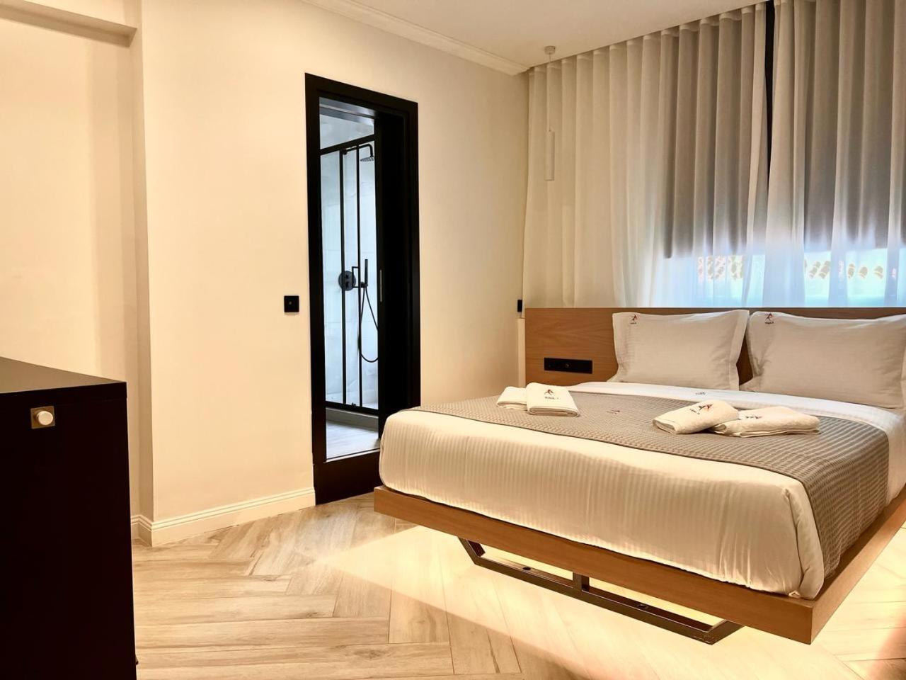 Triple A - Chic & Elegant By The Market - Free Parking! Атина Екстериор снимка